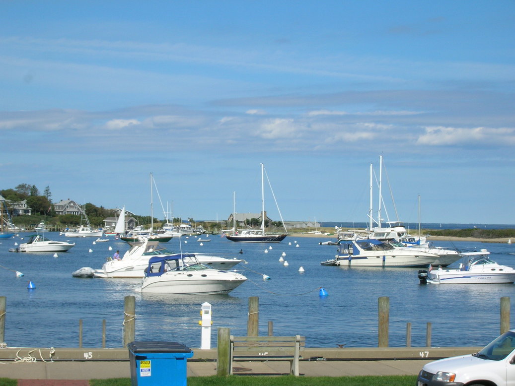 Oak Bluffs, MA : Oak Bluffs, MA Harbor