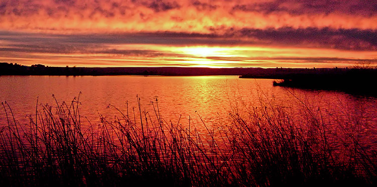 Burbank, WA : Wildlife Refuge at Sunrise