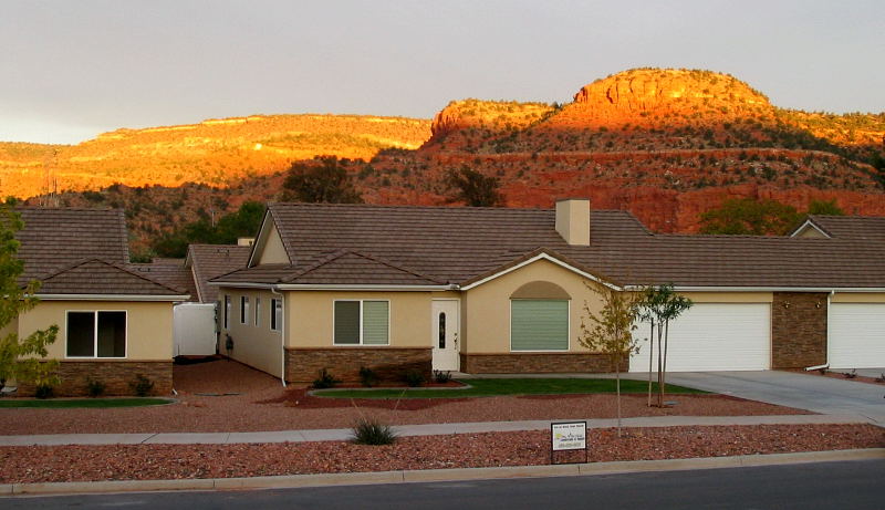 Kanab, UT : Sunrise in Kanab
