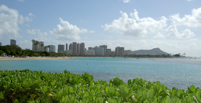 Honolulu, HI : View of Ala Moana Beach and Waikiki with Diamond Head in the background.