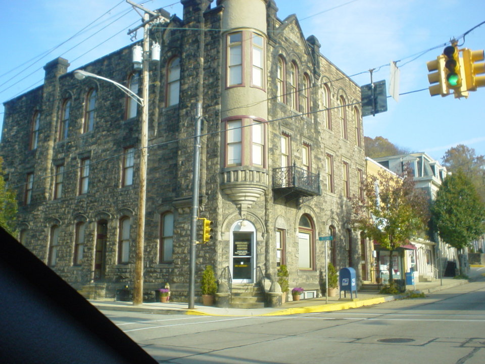 West Newton, PA: Common building architecture