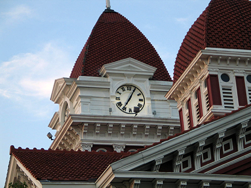 Crown Point, IN: Courthouse made famous by Dillinger