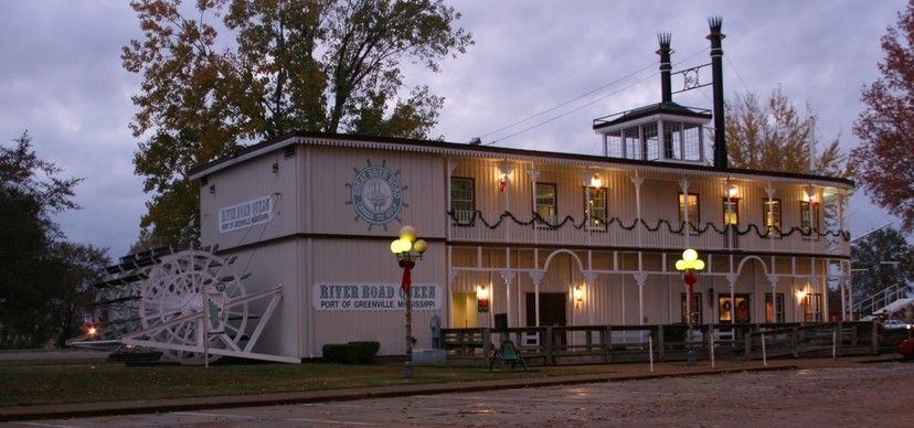 Greenville, MS: River Queen at dusk