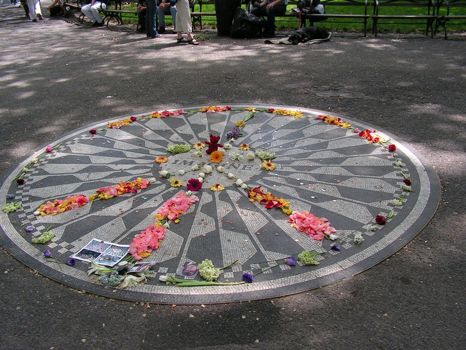 New York, NY: Central Park Imagine