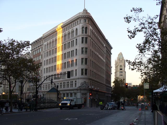 Oakland, CA : Downtown