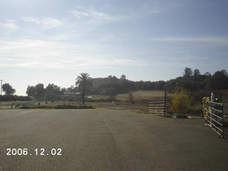 Plymouth, CA : A view in plymouth