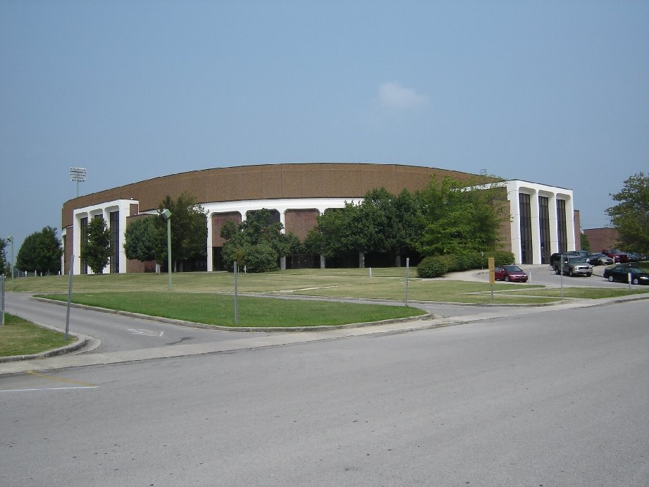 Cookeville, TN : The Hoop