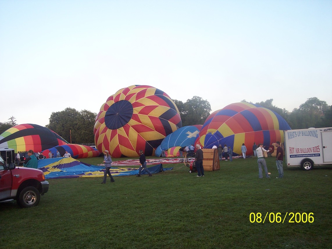 Pittsfield, NH : Balloon Launch 