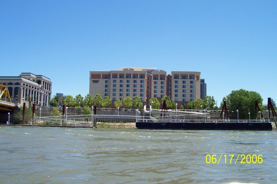 West Sacramento, CA : downtown