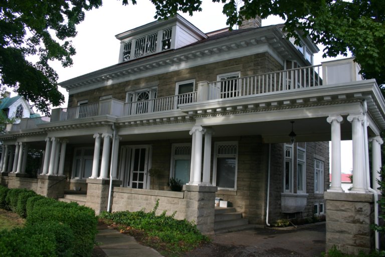Middletown, DE: Dr. Lewis Mansion circa 1865, 217 North Broad Street, Middletown, DE (private residence)