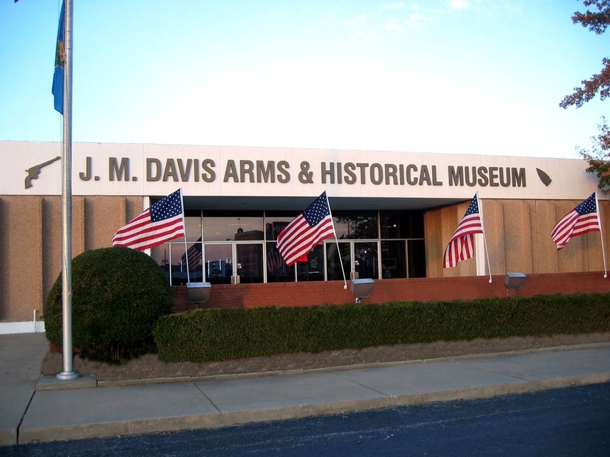 Claremore, OK: J.M. Davis Arms and Historical Museum