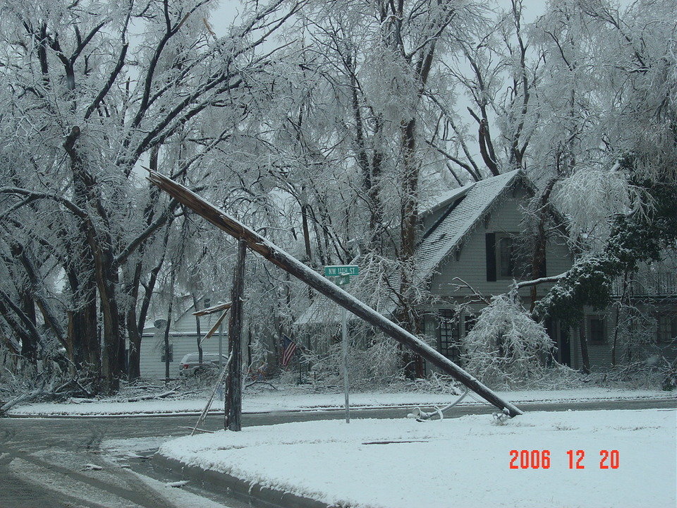 Guymon, OK: Devastation of December 20, 2006 Ice Storm