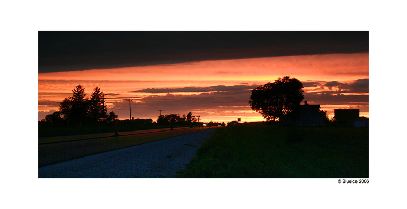 West Burlington, IA : Sunset on Mt. Pleasant Rd., West Burlington, IA
