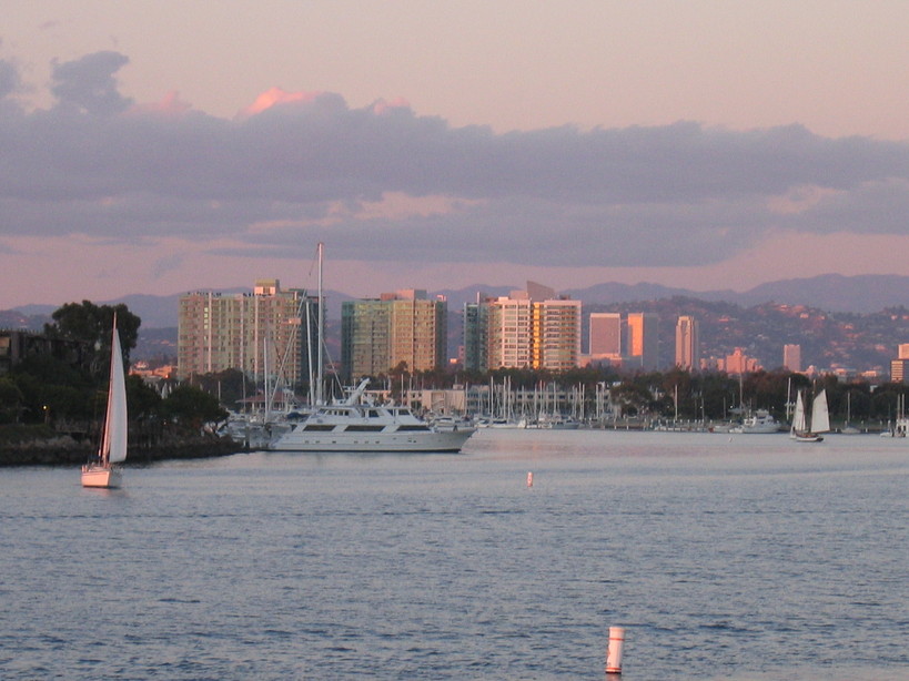 Marina del Rey, CA: Overlooking Marina del Rey's luxury condos from the pier