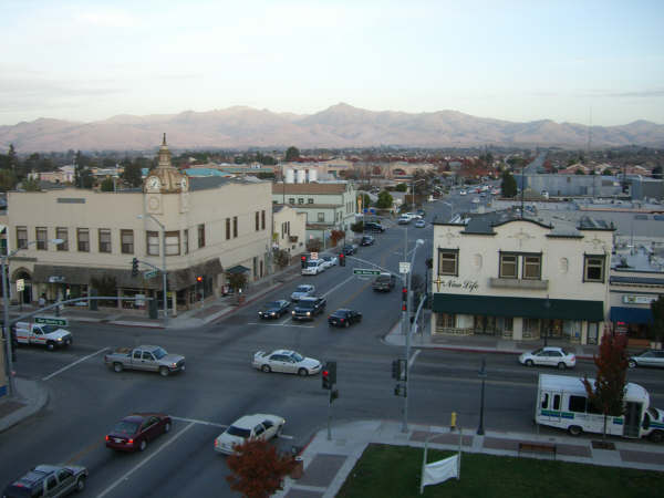 Hollister, CA: A view of downtown