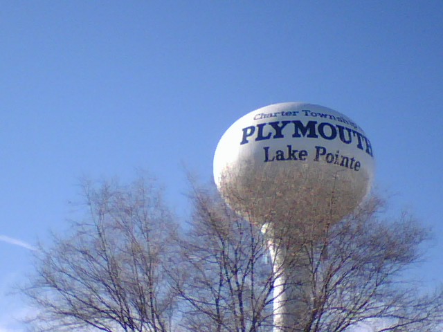 Plymouth Township, MI: water tower located behind PCFD Station #2 at Schoolcraft and M-14, Lake Pointe is the surrounding subdivision
