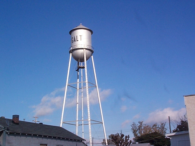 Galt, CA: Galt water tower