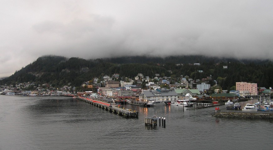Ketchikan, AK : Coming into dock on cruise ship, Ketchikan