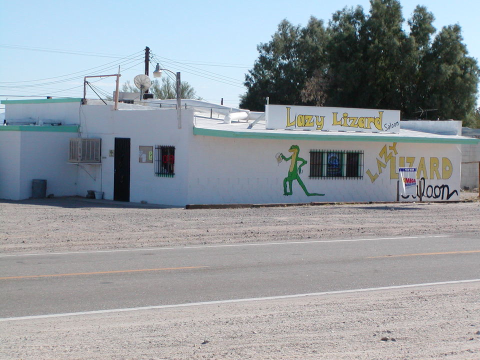 Ocotillo, CA: Lazy Lizard Saloon - Ocotillo, California