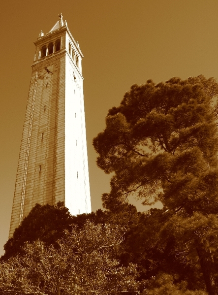 Berkeley, CA: Sather Tower (The Campanile)