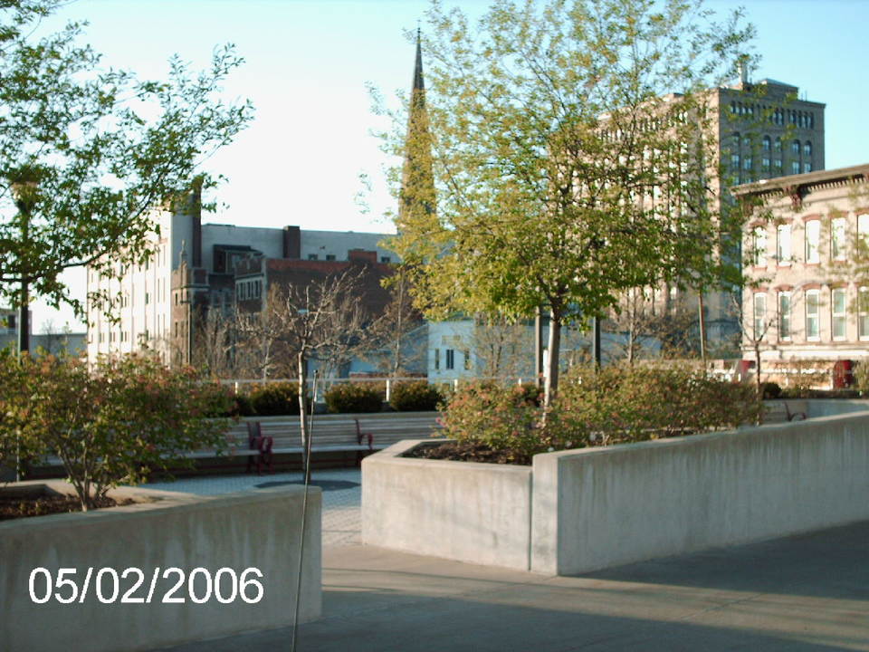 Utica, NY : city park