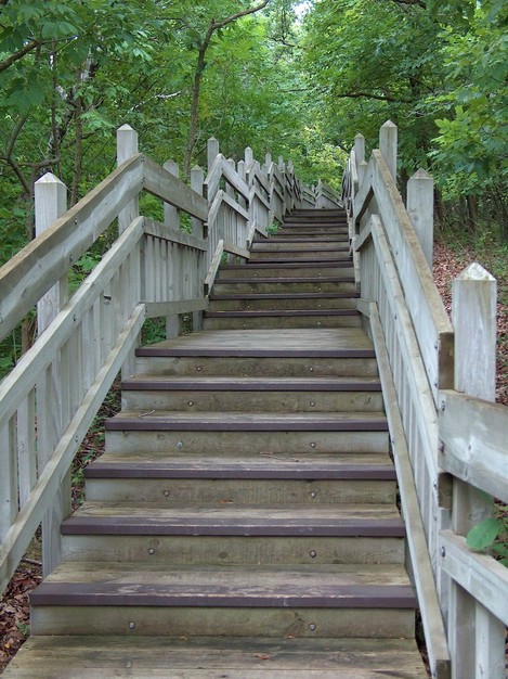 McGregor, IA : stairs on hiking trail at Pike's Peak State Park, McGregor