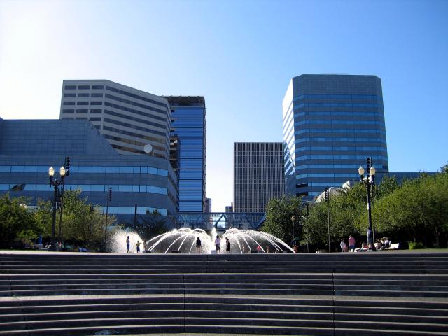 Portland, OR : Salmon Street Fountain