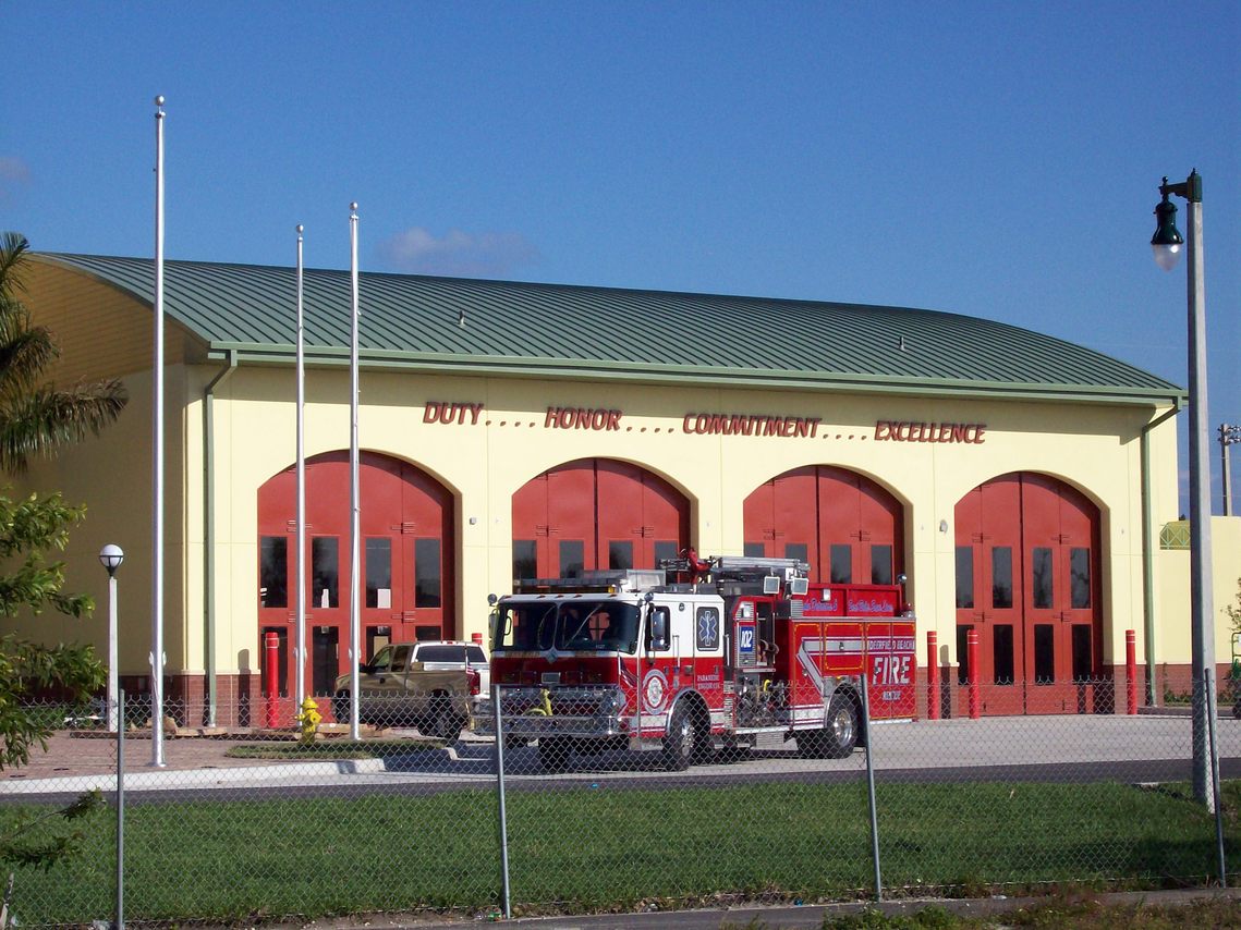 Deerfield Beach, FL: City of Deerfield Beach Fire House