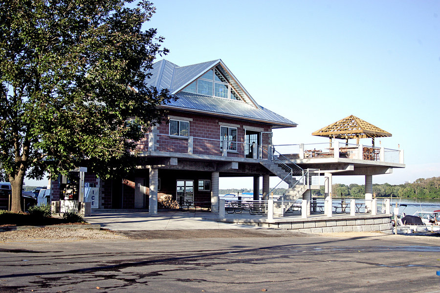 Princeton, IA Resturant on the river, city boat dock photo, picture