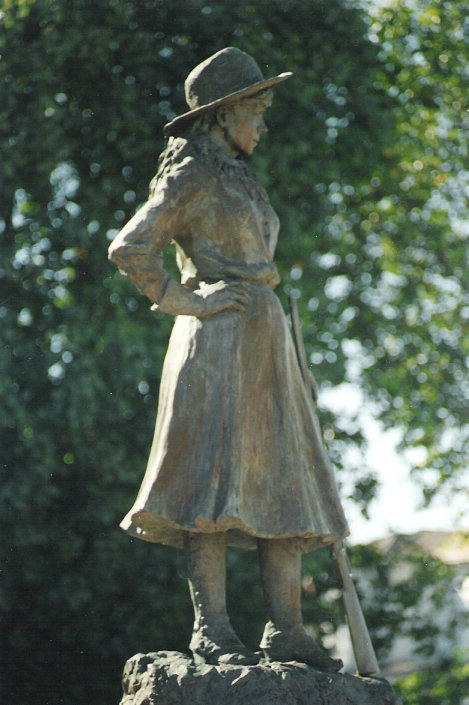 Greenville, OH: Annie Oakley Statue Downtown Greenville, Ohio