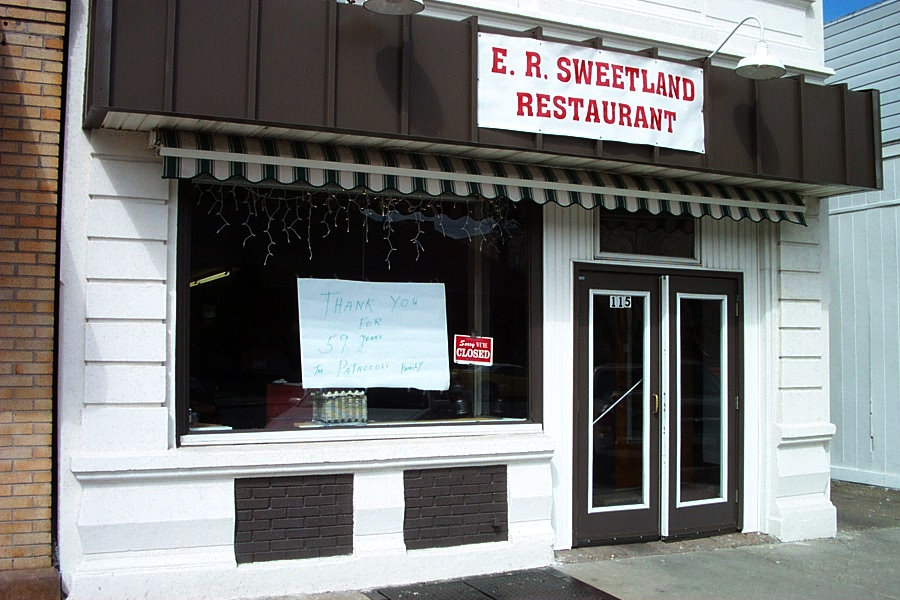 East Rochester, NY: East Rochester Sweetland - closed 2006 after 59 years