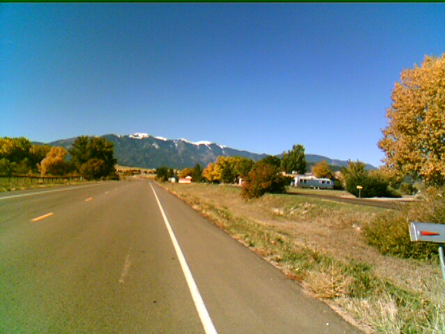 Colorado City, CO: Driving into Colorado City