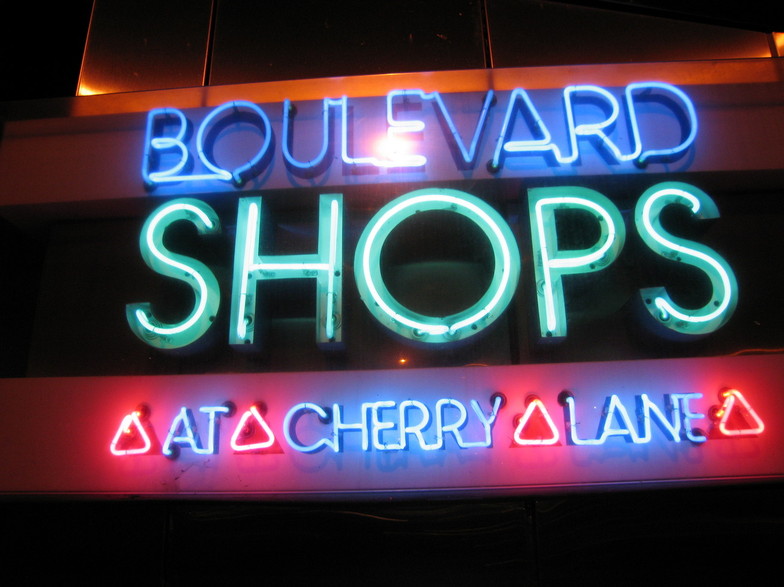 Laurel, MD : BLVD. Shops @ Cherry Lane