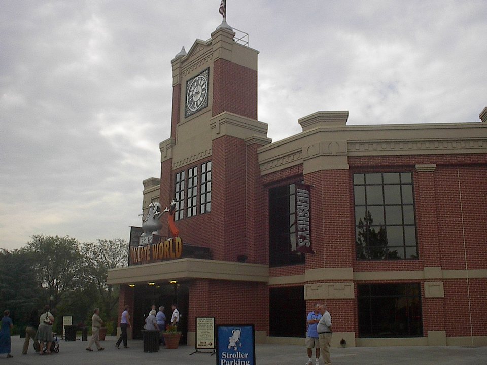 Hershey, PA: Hershey Chocolate Factory Entrance