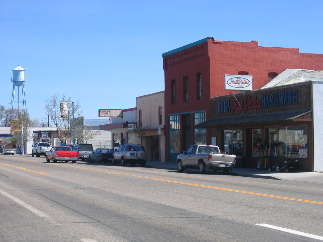 Kuna, ID: Main Street, with watertower