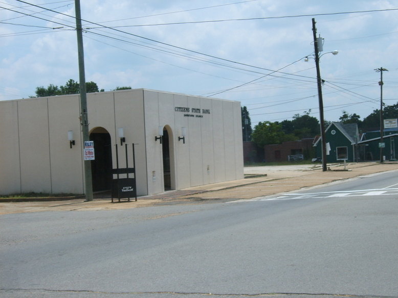 Vernon, AL : Citizens State Bank Branch photo, picture, image (Alabama