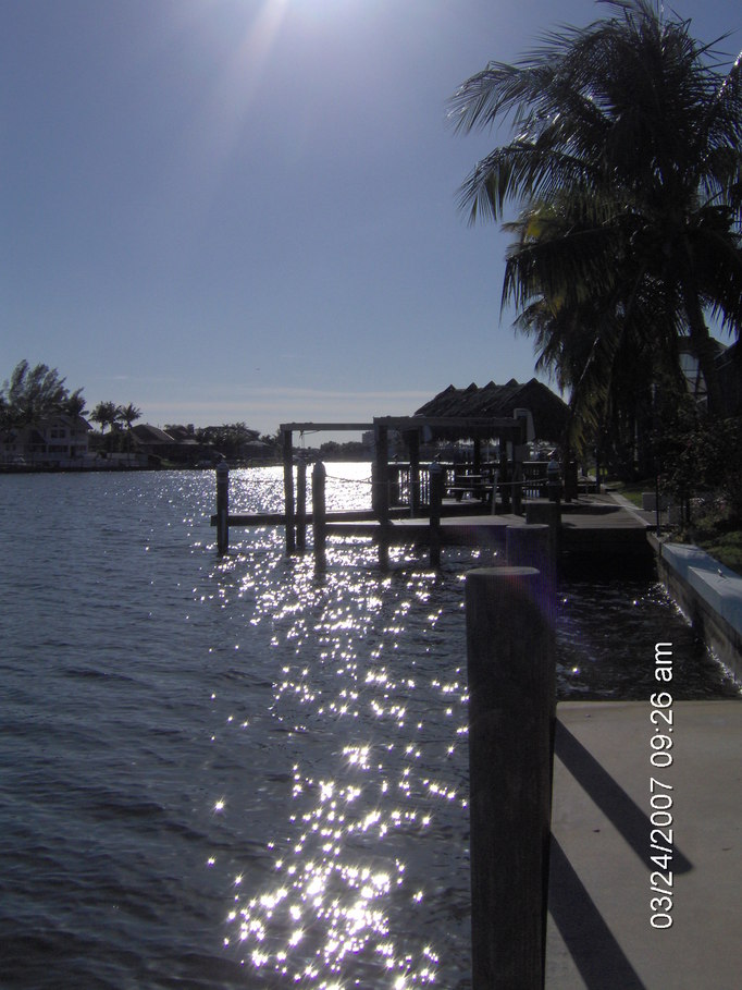 Cape Coral, FL: sunset on the citrus canal