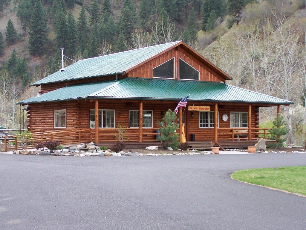 Riggins, ID: Some of the buildings in the area of Riggins