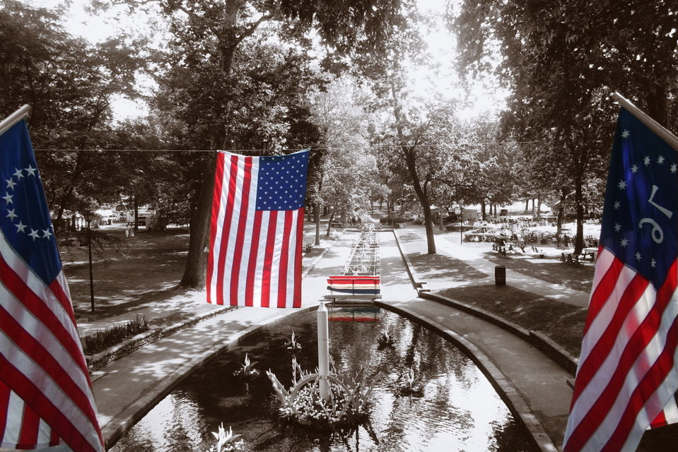 Lititz, PA : Lititz Springs Park, July 4, 2005