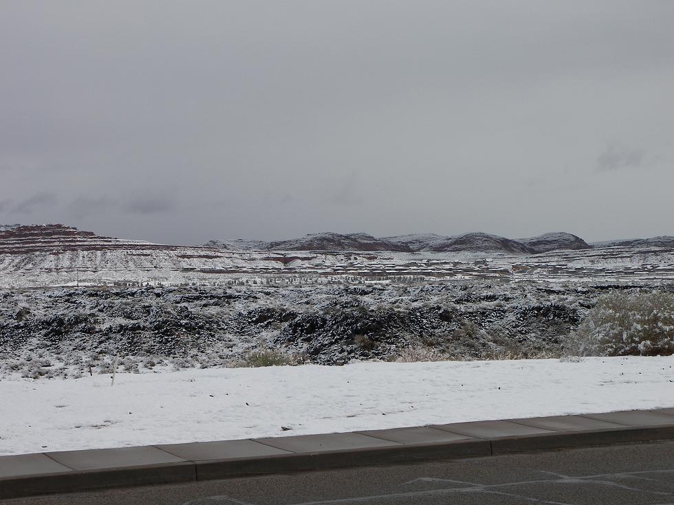 Santa Clara, UT : Looking back at the mountains above Santa Clara & Ivins after the rare snowstorm on 2/28/07