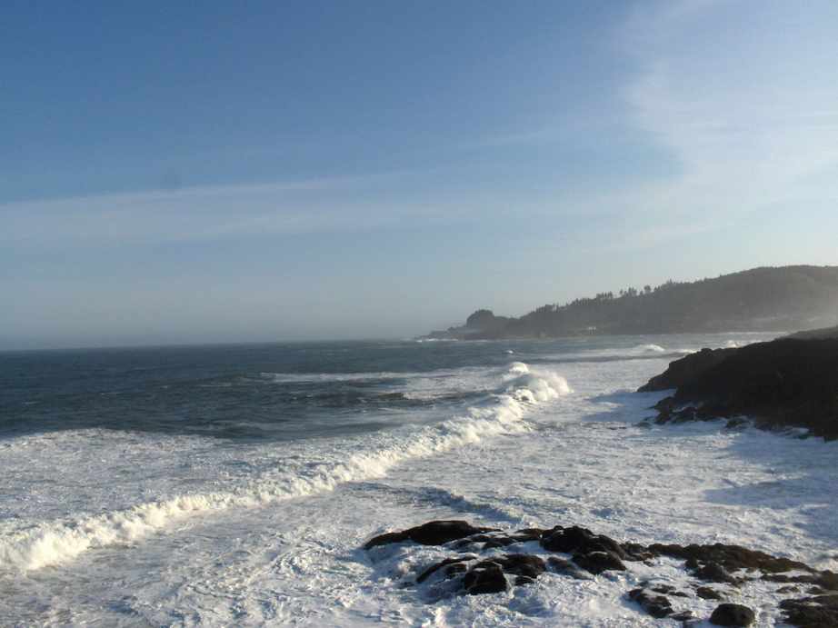 Depoe Bay, OR : Depoe Bay Surf 2006
