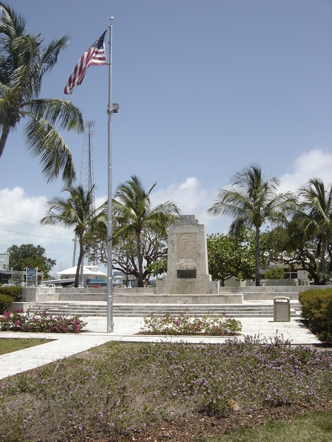 Islamorada, FL : Monument to the Great Labor Day Hurricane of 1935