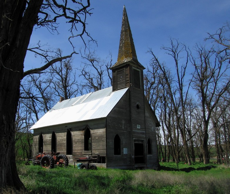 Wasco, OR: Locust Grove Church, built 1895, last service 1914, Five miles west of Wasco