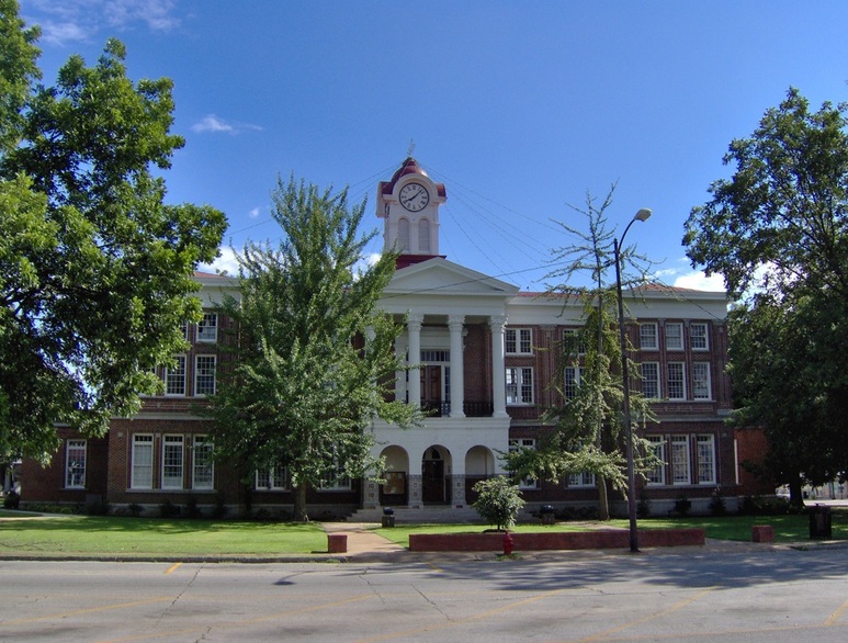 Holly Springs, MS: Holly Springs Court House