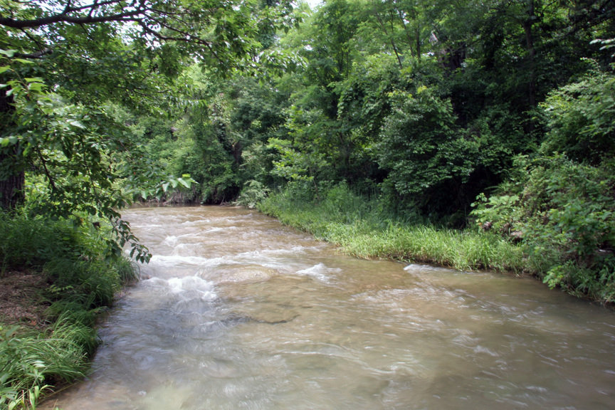 Sulphur, OK: A creek that runs through the Park at Sulphur, Ok - 2007