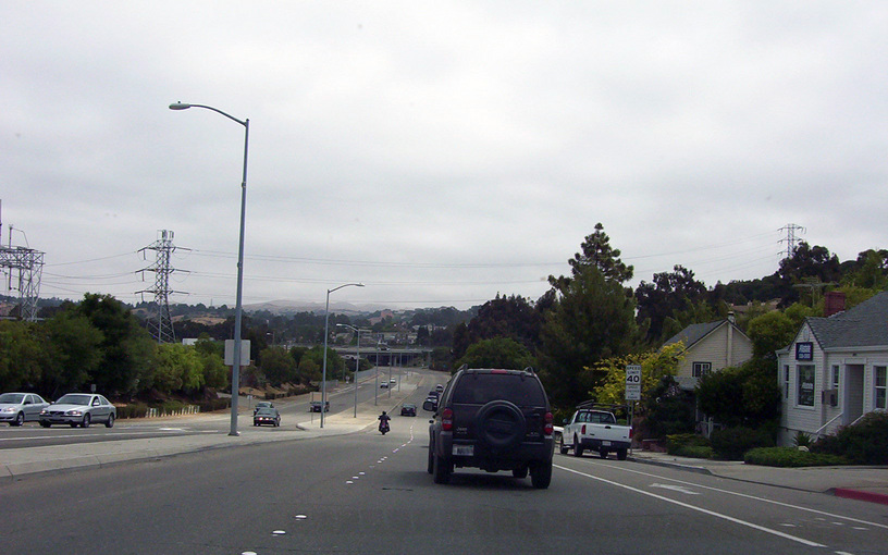 Castro Valley, CA: Castro Valley Grove Way just past Center Street