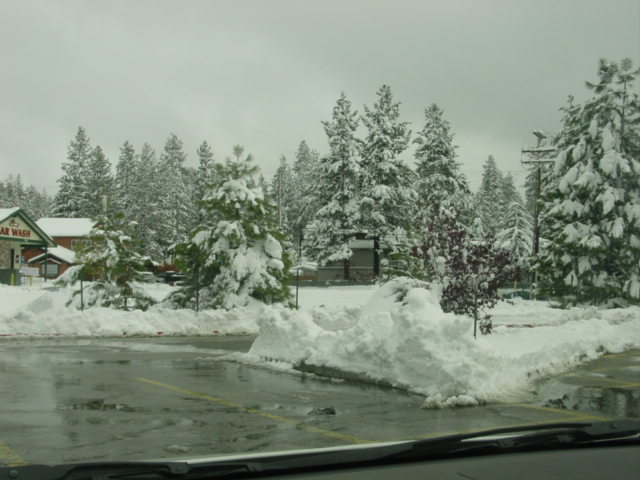 Big Bear Lake, CA: Taken in town after a winter snow