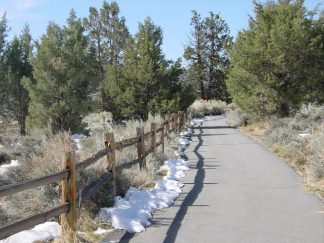 Big Bear Lake, CA : North shore pedal path (walking/biking path)