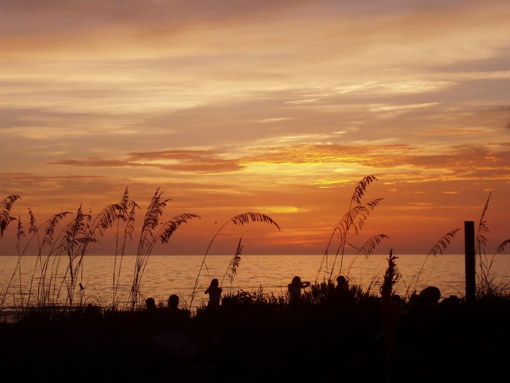 St. Pete Beach, FL: Dancing At Sunset