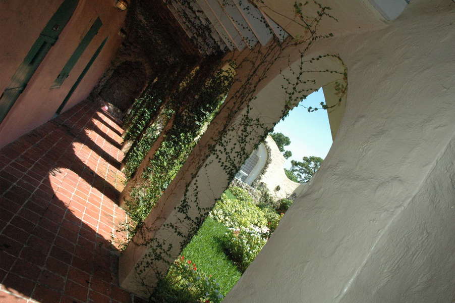 Opa-locka, FL : Exterior of Old City Hall building
